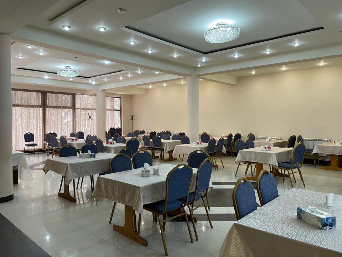 Ripa Hotel Tsaghkadzor Exterior photo
